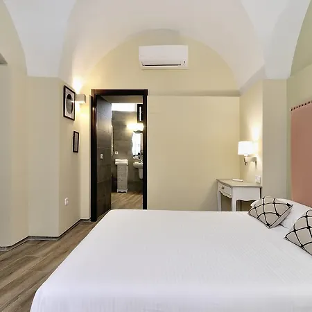 Apartment Plaza Sandra *