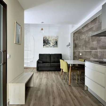 Plaza Sandra Apartamento