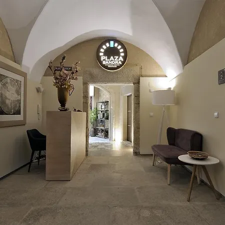 Διαμέρισμα Plaza Sandra