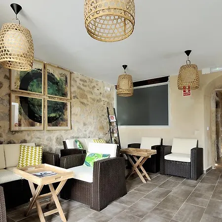 Plaza Sandra * Trujillo